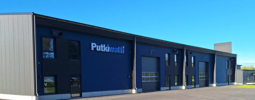 Kuva hallin takapihan puolelta